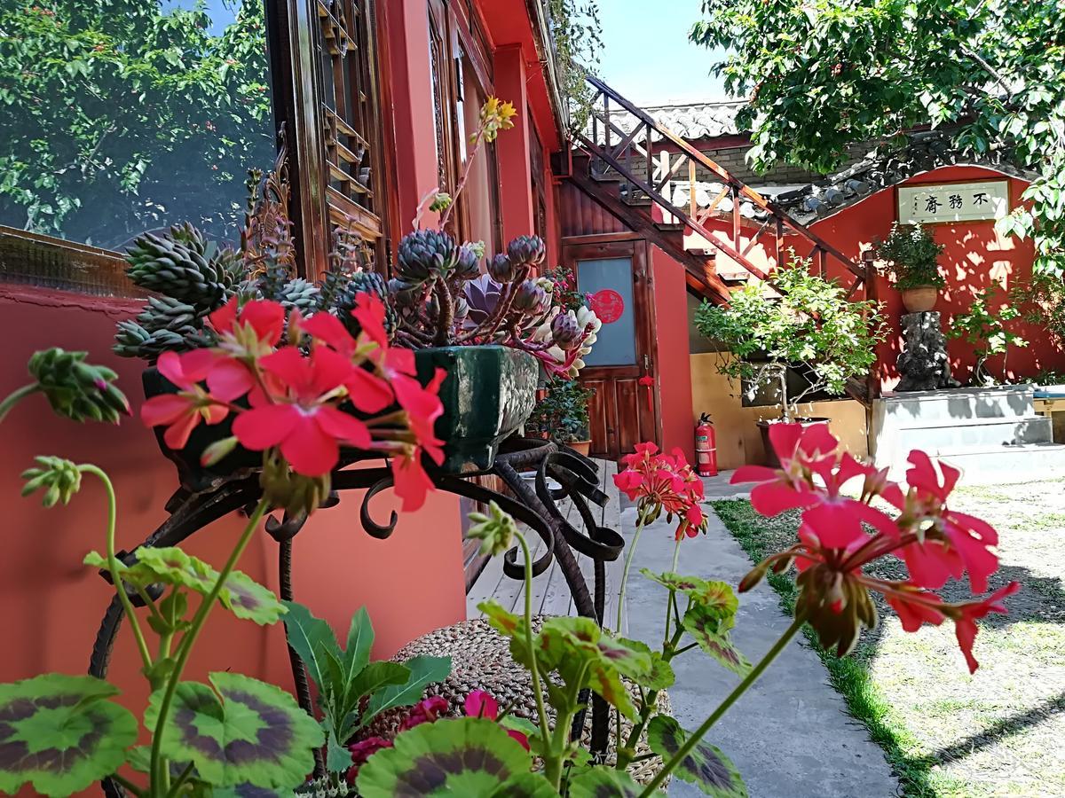 Lijiang Buwuzhai Inn Exterior foto